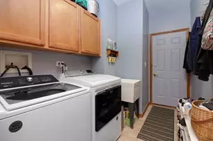 2721 Lansdale Ave, Aurora, IL 60503 - Photo 12