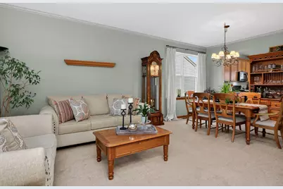 2721 Lansdale Avenue, Aurora, IL 60503 - Photo 8