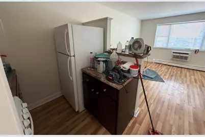 1039 College Avenue #3W, Wheaton, IL 60187 - Photo 6