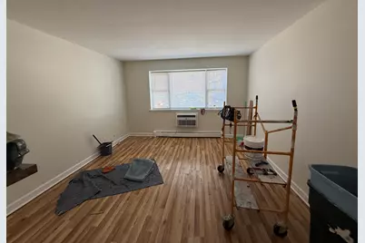 1039 College Avenue #3W, Wheaton, IL 60187 - Photo 2