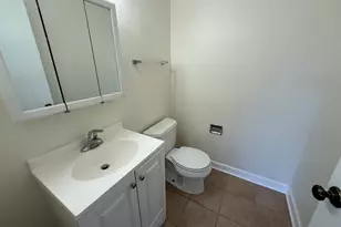 1039 College Ave, Wheaton, IL 60187 - Photo 16