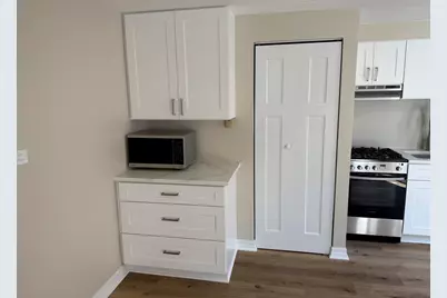 5568 S Archer Avenue #2B, Chicago, IL 60638 - Photo 8