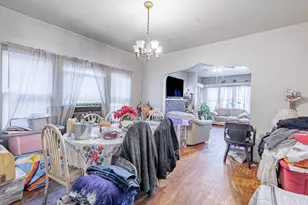 1824 S Austin Blvd, Cicero, IL 60804 - Photo 4