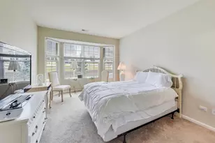 844 Voyage Way, Elgin, IL 60124 - Photo 16