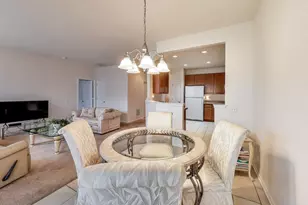 844 Voyage Way, Elgin, IL 60124 - Photo 14