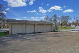 705 Colby Ct, Gurnee, IL 60031 - Photo 22