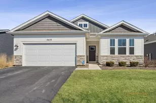 6418 Aspen Ln, Wonder Lake, IL 60097 - Photo 1