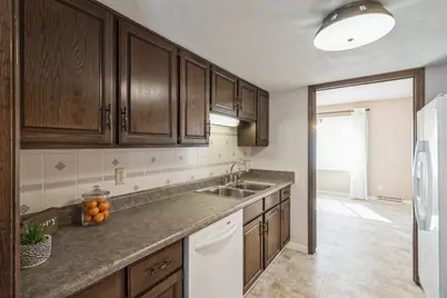 3709 31st Avenue #13, Rock Island, IL 61201 - Photo 6