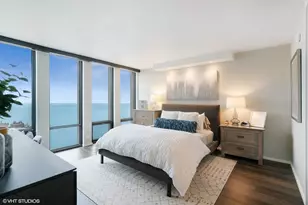 200 E Delaware Pl, Chicago, IL 60611 - Photo 12