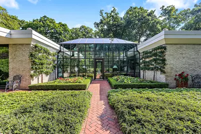 240 Shore Acres Circle, Lake Bluff, IL 60044 - Photo 2