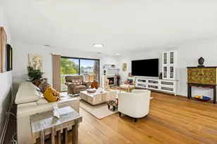 3110 Pheasant Creek Dr, Northbrook, IL 60062 - Photo 4