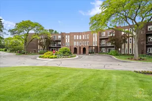 1550 Sandpebble Dr, Wheeling, IL 60090 - Photo 2