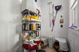 3008 W Cullom Ave, Chicago, IL 60618 - Photo 14