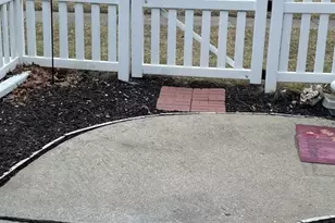 7202 Oxford Cir, Fox Lake, IL 60020 - Photo 22