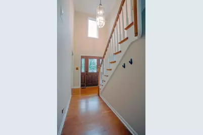 2705 Colonial Drive, Elgin, IL 60124 - Photo 14