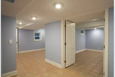 2705 Colonial Drive, Elgin, IL 60124 - Photo 32