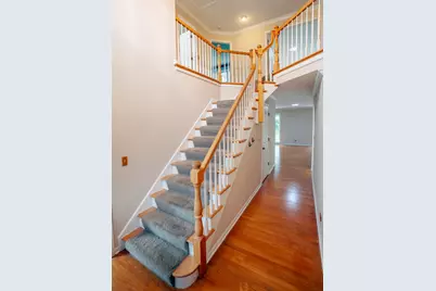 2705 Colonial Drive, Elgin, IL 60124 - Photo 8