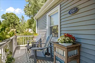 2347 Oak Ave, Northbrook, IL 60062 - Photo 2