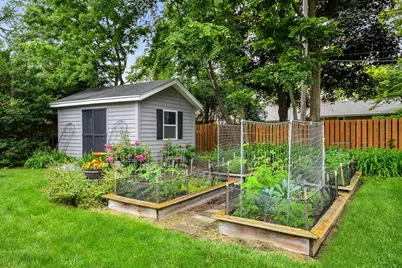 921 James Court, Wheaton, IL 60189 - Photo 36