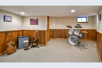 921 James Court, Wheaton, IL 60189 - Photo 28