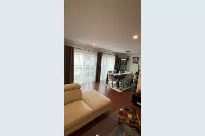 1327 Williamsburg Drive #B2, Schaumburg, IL 60193 - Photo 36