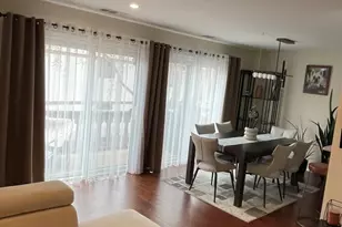 1327 Williamsburg Dr, Schaumburg, IL 60193 - Photo 36