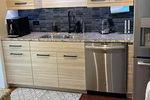 1327 Williamsburg Dr, Schaumburg, IL 60193 - Photo 30