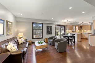 1336 Chestnut Ridge Dr, Naperville, IL 60540 - Photo 12