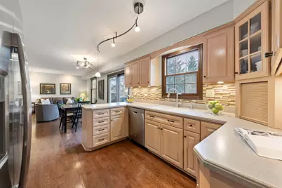 1336 Chestnut Ridge Drive, Naperville, IL 60540 - Photo 8