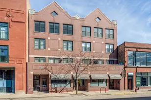 2733 N Lincoln Ave, Chicago, IL 60614 - Photo 2