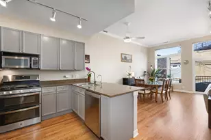 2733 N Lincoln Ave, Chicago, IL 60614 - Photo 4