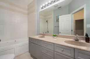 2733 N Lincoln Ave, Chicago, IL 60614 - Photo 16