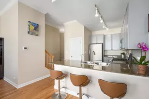 2733 N Lincoln Ave, Chicago, IL 60614 - Photo 6