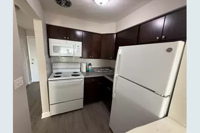 7300 W North Avenue #5B, Elmwood Park, IL 60707 - Photo 12