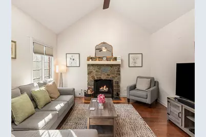 159 E Edgemont Lane, Park Ridge, IL 60068 - Photo 8