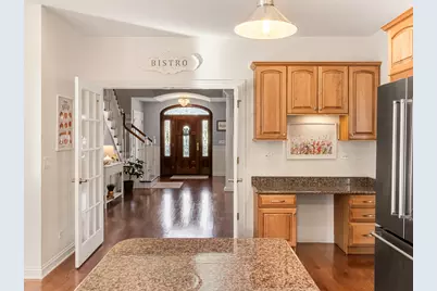 159 E Edgemont Lane, Park Ridge, IL 60068 - Photo 6