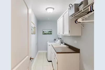 159 E Edgemont Lane, Park Ridge, IL 60068 - Photo 22