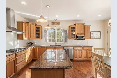 159 E Edgemont Lane, Park Ridge, IL 60068 - Photo 4