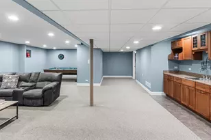 159 E Edgemont Ln, Park Ridge, IL 60068 - Photo 24