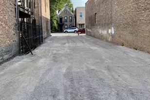 2243 W Grand Ave, Chicago, IL 60612 - Photo 1