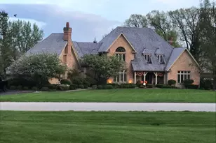 5443 Belmont Ct, Libertyville, IL 60048 - Photo 2