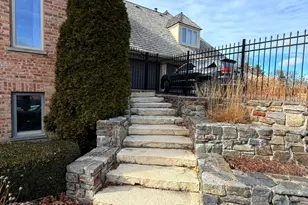 5443 Belmont Ct, Libertyville, IL 60048 - Photo 20