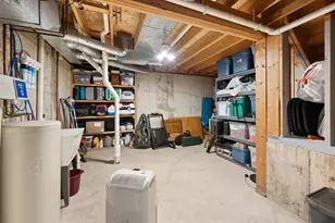 1119 Yorkshire North Dr, Sycamore, IL 60178 - Photo 32