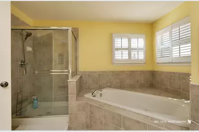 233 W Olmsted Lane, Round Lake, IL 60073 - Photo 22