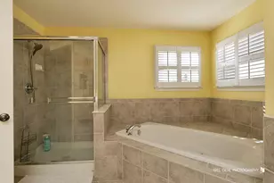 233 W Olmsted Ln, Round Lake, IL 60073 - Photo 22