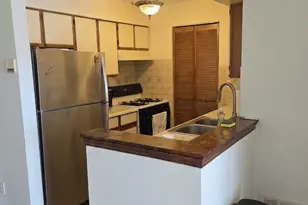 621 Hapsfield Ln, Buffalo Grove, IL 60089 - Photo 4