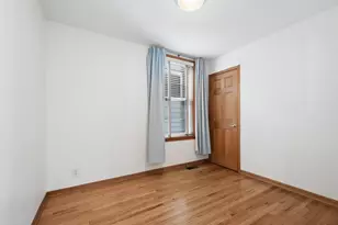4104 N Claremont Ave, Chicago, IL 60618 - Photo 10