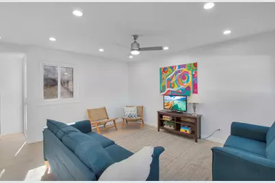 920 Dodge Avenue, Evanston, IL 60202 - Photo 10