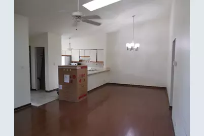 258 Juniper Circle, Streamwood, IL 60107 - Photo 4