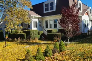 437 S Craig Pl, Lombard, IL 60148 - Photo 1